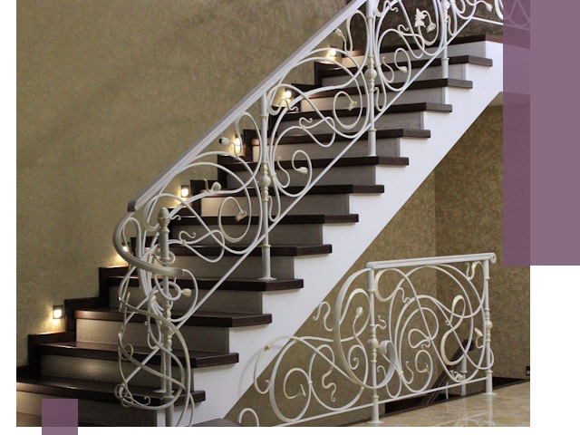 Кованые лестницы под ключ в Дюртюли — изготовление и монтаж
