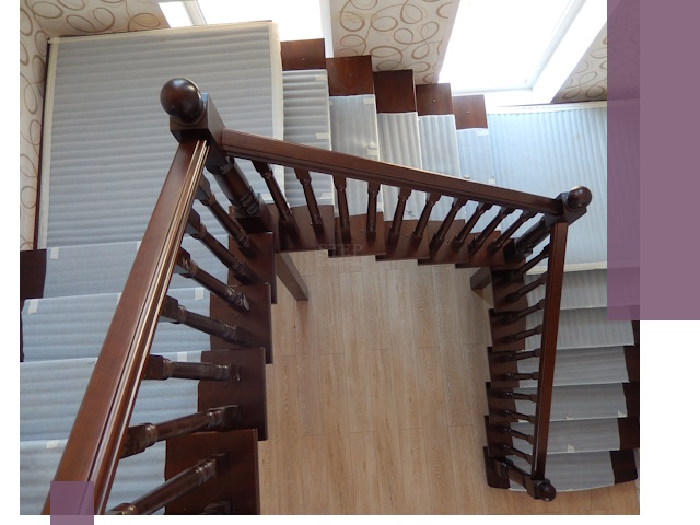 П-образные лестницы под ключ в Дюртюли — изготовление и монтаж